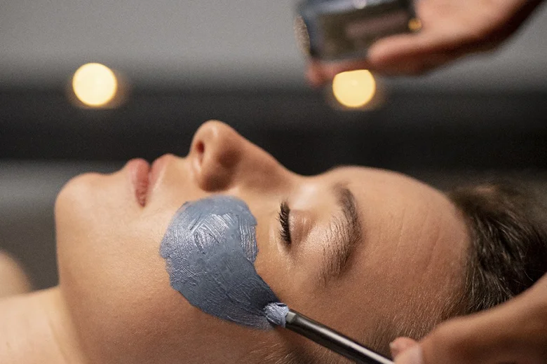 Gesichtsbehandlu Premium Behandlung ngen waiblingen