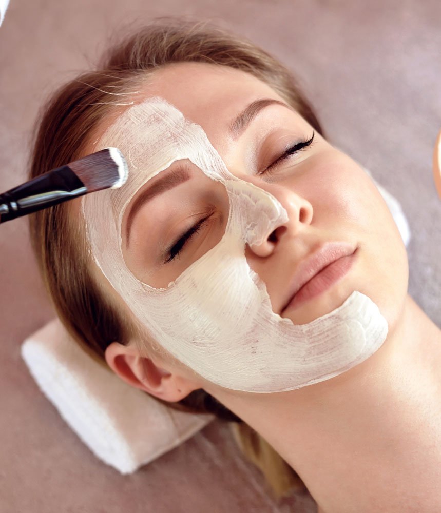 face-peeling-mask-spa-beauty-treatment-skincare-FNHBX4M